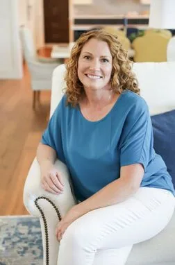 Cassie, owner and professional organizer